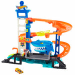 Hot Wheels Köpek Balığından Kaçış HDP06