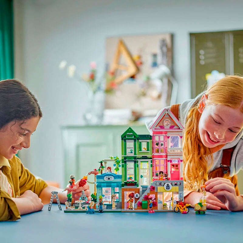 Lego Friends Heartlake City Daireleri ve Mağazaları 42670