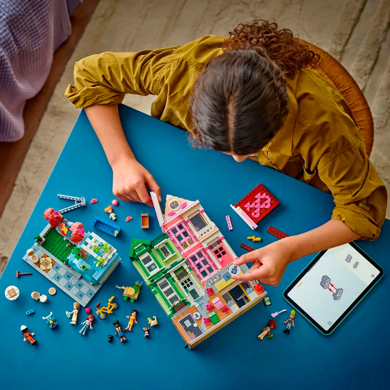 Lego Friends Heartlake City Daireleri ve Mağazaları 42670