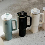 Stanley Quencher 1.18 Lt. Krem Pipetli Termos Bardak 10-10824-453