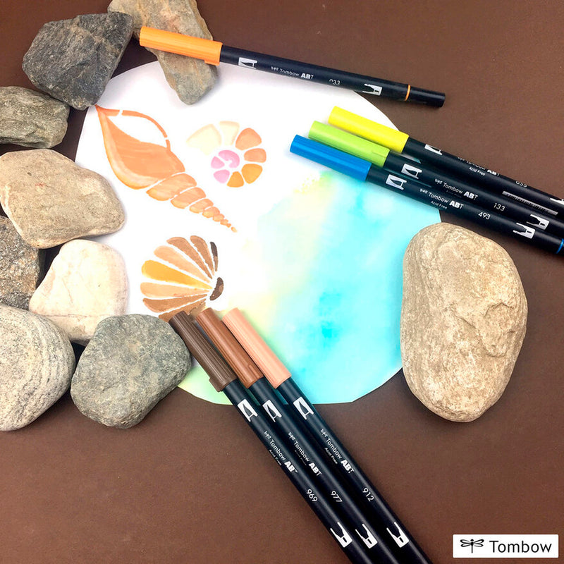 Tombow AB-T Hunter Green Çift Uçlu Grafik Kalemi - Fırça Uçlu Çizim ve Eskiz Kalemi