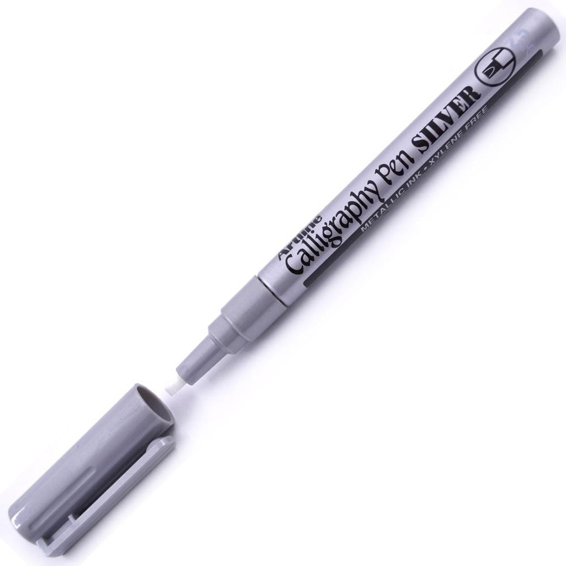 Artline 2.5 mm Gümüş Kaligrafi Kalemi - Yazı Sanatı, Hat Sanatı ve Sanatsal Çizim Kalemi