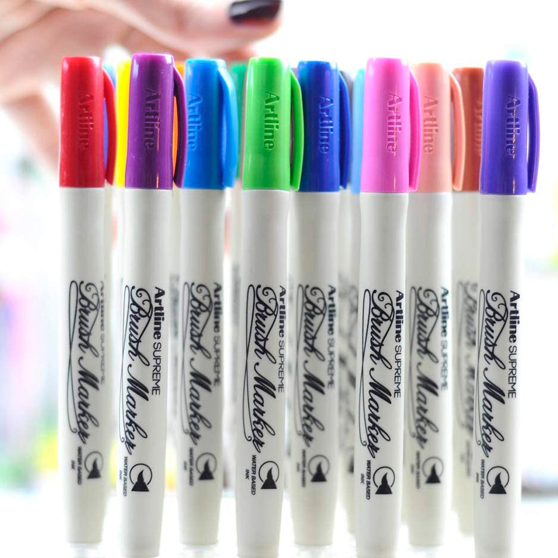 Artline Supreme Magenta Brush Uçlu Kalem - Sanat, Çizim ve İllüstrasyon Marker Kalemi