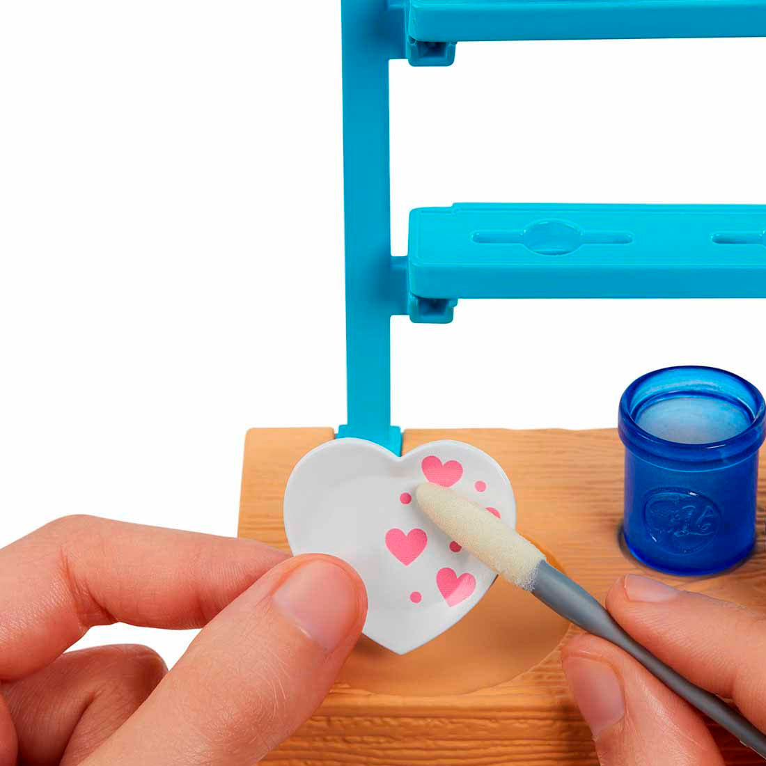 Barbie Sanat Atölyesi Oyun Seti HCM85