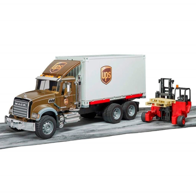 Bruder Mack Granite Ups Kargo Kamyonu BR02828