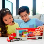 Cars Mack Tır Renk Değişimi Eğlencesi Oyun Seti HPD82