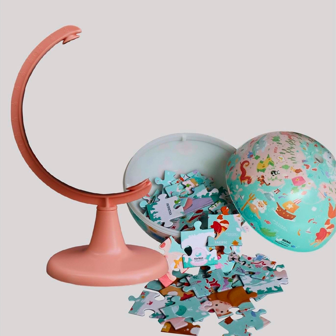Gürbüz Mermaid Journey 15 Cm. + 54 Parça Puzzle Küre 48156