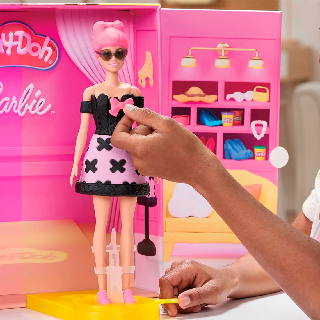 Hasbro Playdoh Barbie Designer Fashion Show G1356