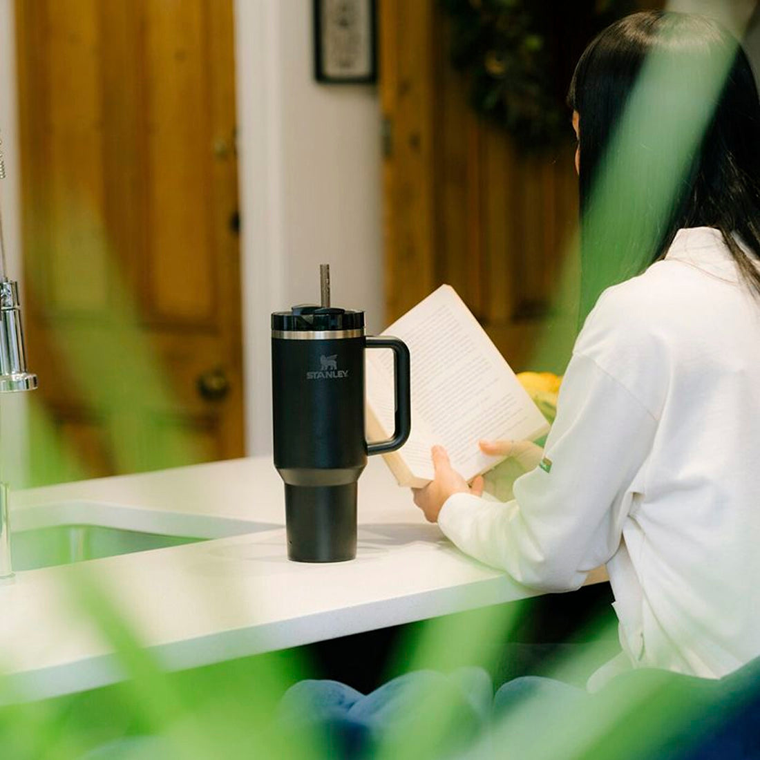 Stanley The Quencher H2.O FlowState™ Tumbler 1.18L / 40oz Black 2.0 10-12574015