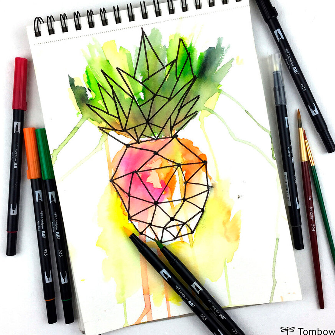 Tombow AB-T Pembe Çift Uçlu Grafik Kalemi - Çizim, Eskiz ve İllüstrasyon Kalemi